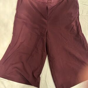 Elegant Lane Bryant Maroon Wide-Leg Capri Trousers